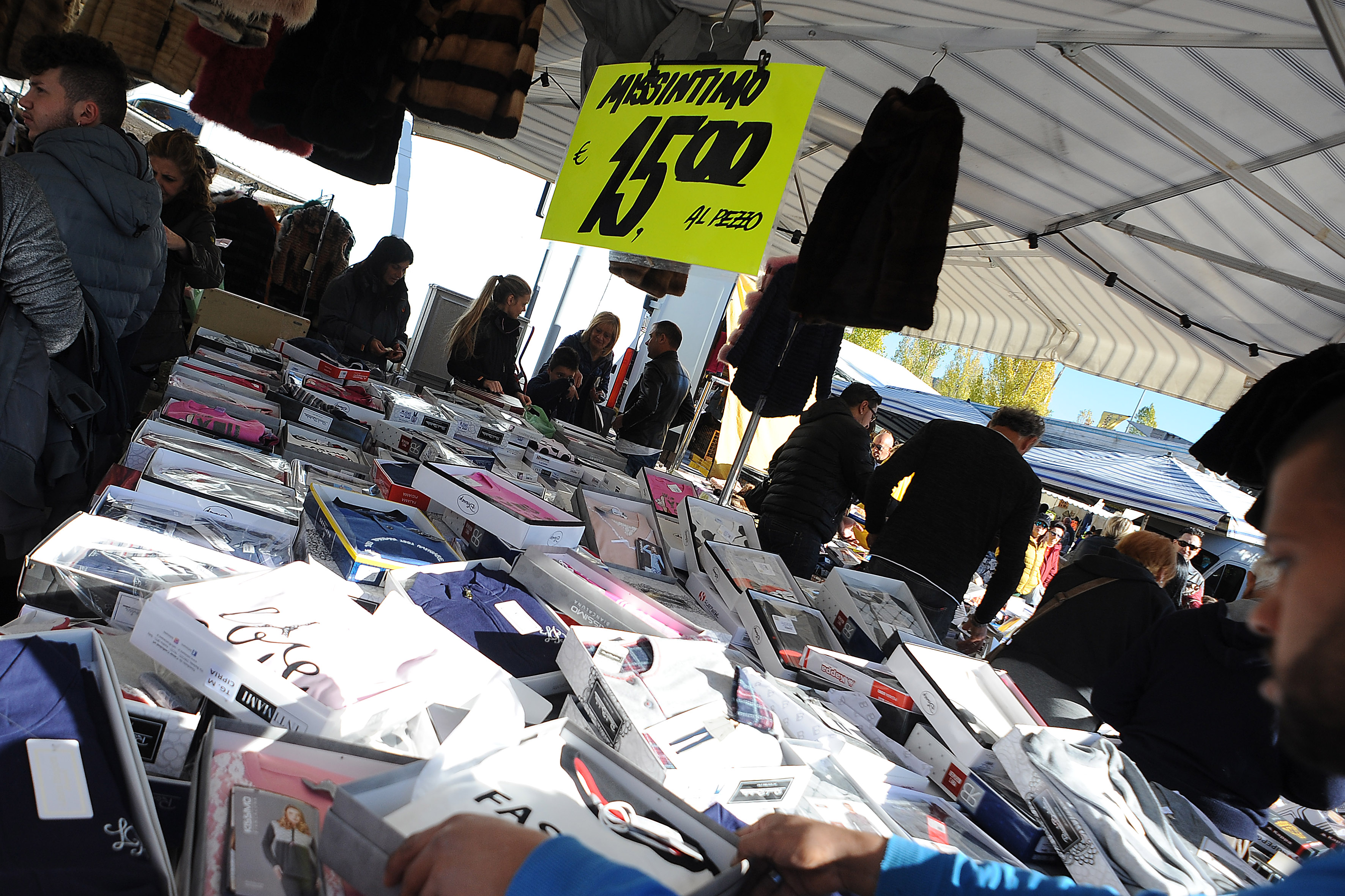 Fiera dei morti 2017 a Pian di Massiano (foto Settonce, riproduzione riservata)