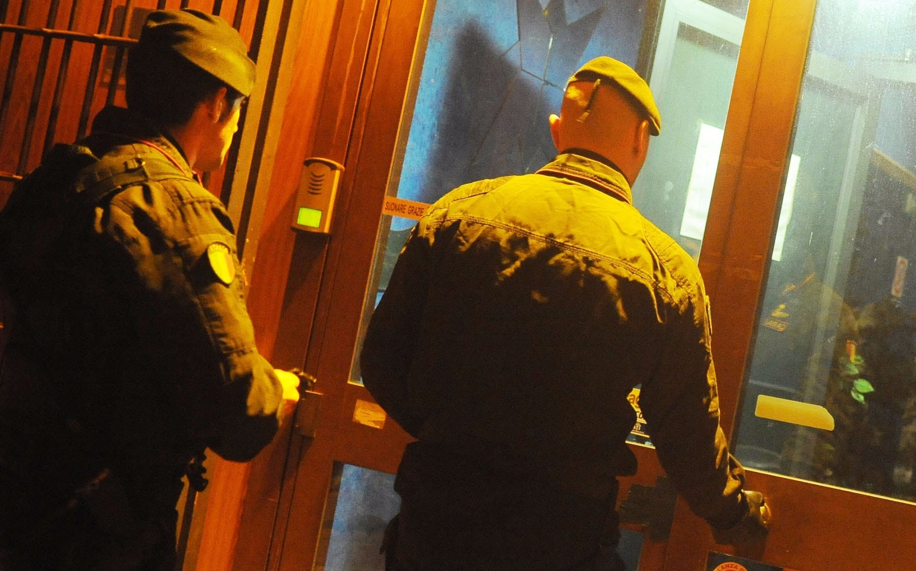 Carabinieri al lavoro