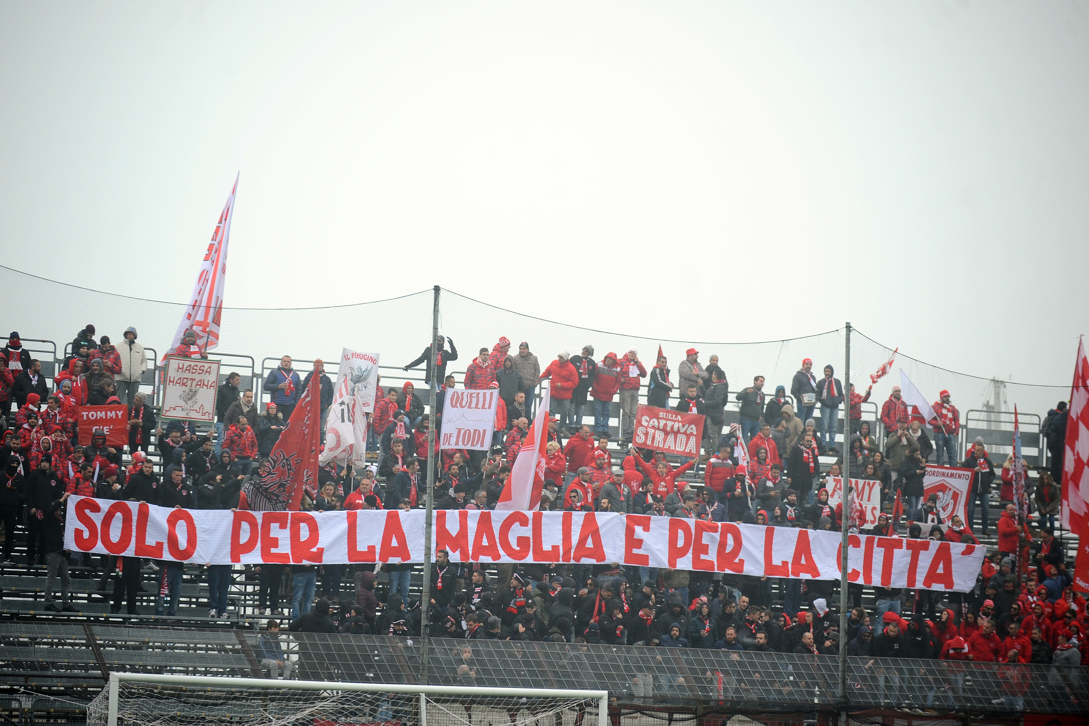 I 500 tifosi a Venezia (riproduzione riservata, foto Roberto Settonce)