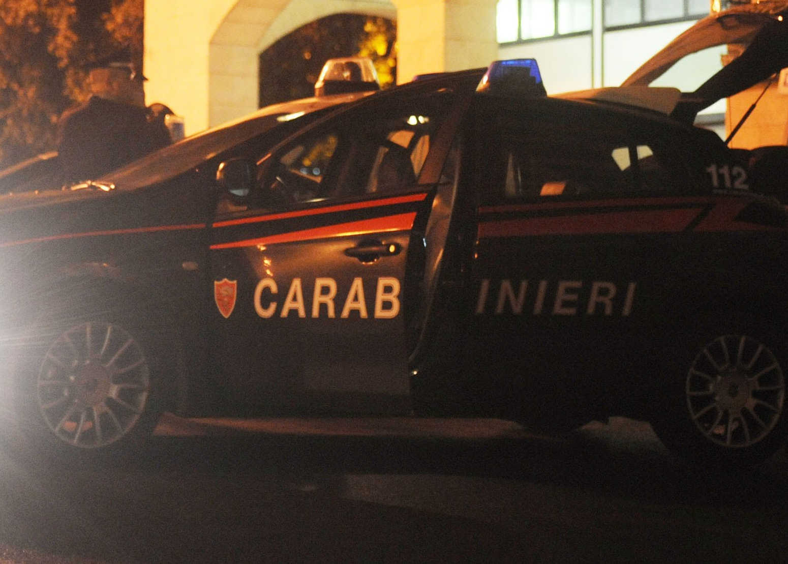 Carabinieri in azione (foto Settonce, riproduzione riservata)