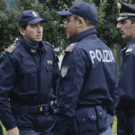 Polizia e carabinieri al lavoro. Archivio (foto Settonce) - ©RIPRODUZIONE RISERVATA