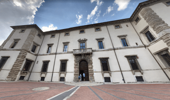 Palazzo Cesi ad Acquasparta (foto maps.google.com)