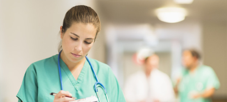 Un'infermiera (foto Internet)