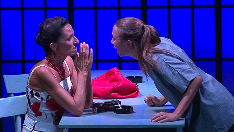 Una scena dello spettacolo “La Gabbia”