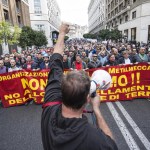 Una manifestazione in difesa delle Acciaierie di Terni (foto SkyTg24.it)