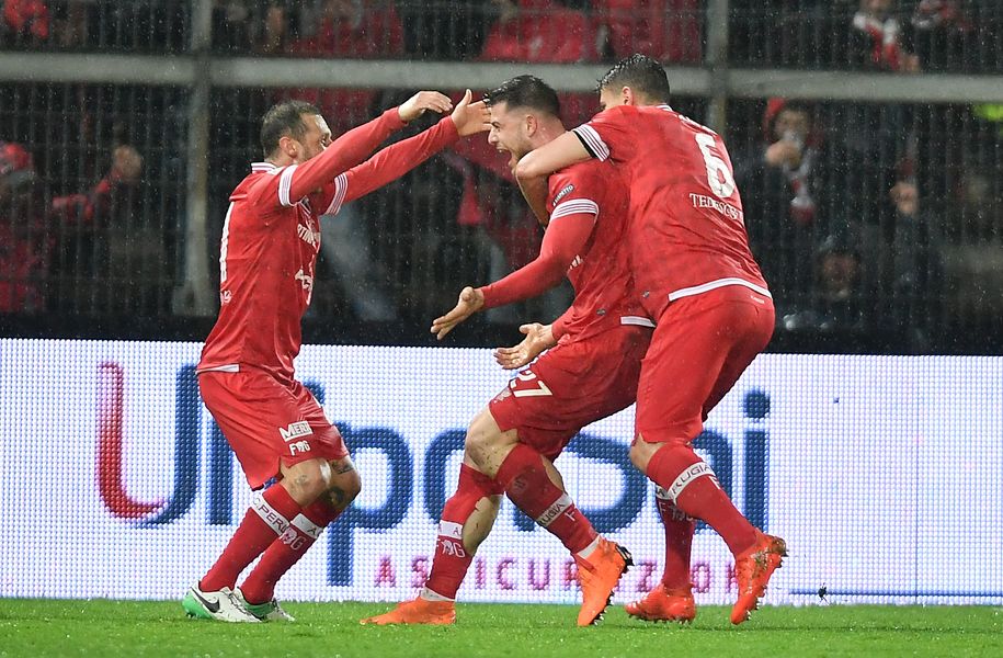 L'esultanza dopo il gol di Cerri (foto Settonce) - ©RIPRODUZIONE RISERVATA