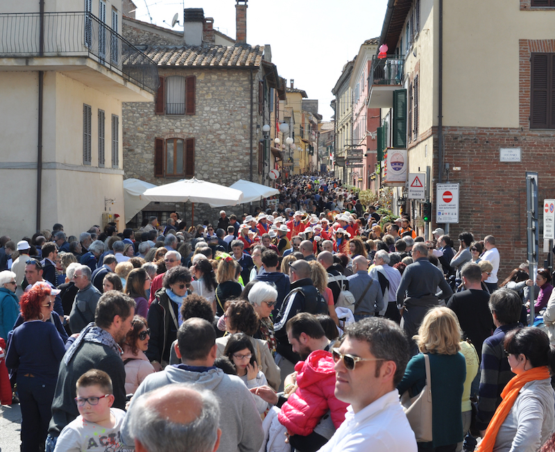 Una passata edizione della festa a Castiglione