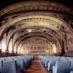 Sala dei Notari, Perugia (foto di Cristianopelagracci - Opera propria, CC BY-SA 3.0, https://commons.wikimedia.org/w/index.php?curid=28180196)