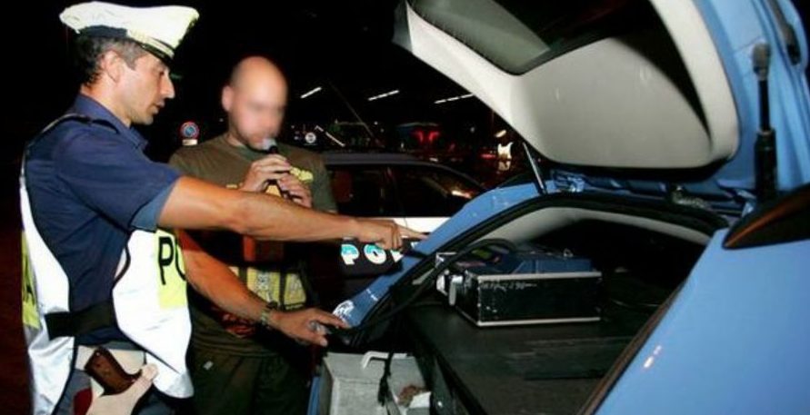 Controlli alcol, polizia