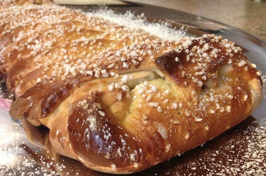 Ricetta, treccia con nutella