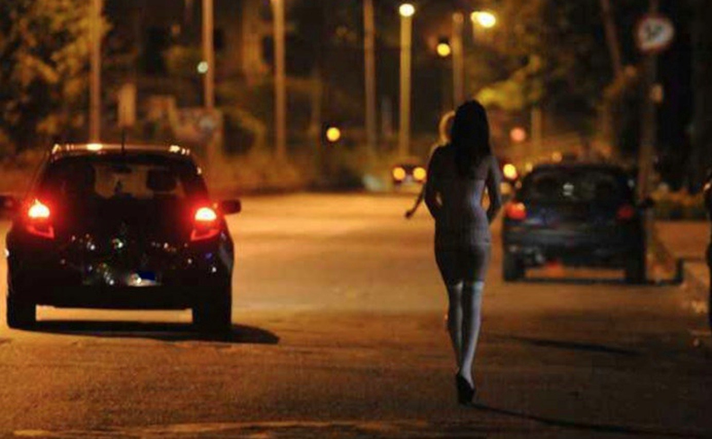 Prostitute in strada
