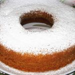 Ciambella dolce al limone