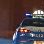 Una volante della polizia. Repertorio