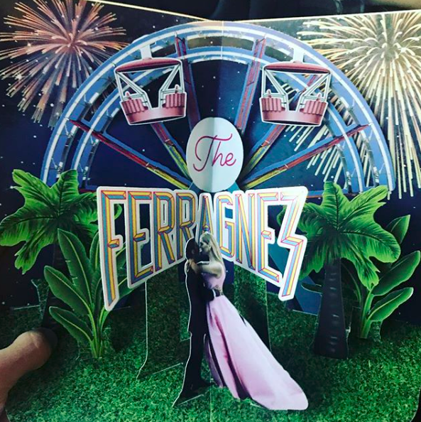 Mika mostra la partecipazione matrimonio Fedez-Ferragni (foto Instagram)