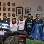Guardia di finanza di Perugia dona capi contraffati alla Croce rossa italiana