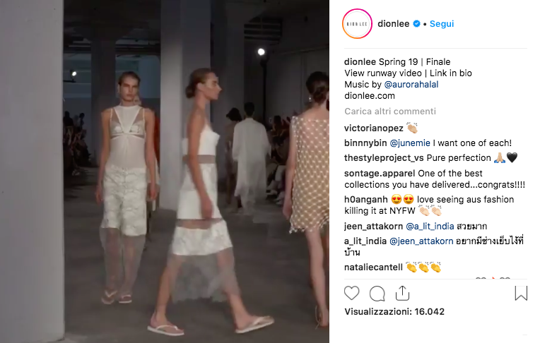 La sfilata di Dion Lee (video Instagram)
