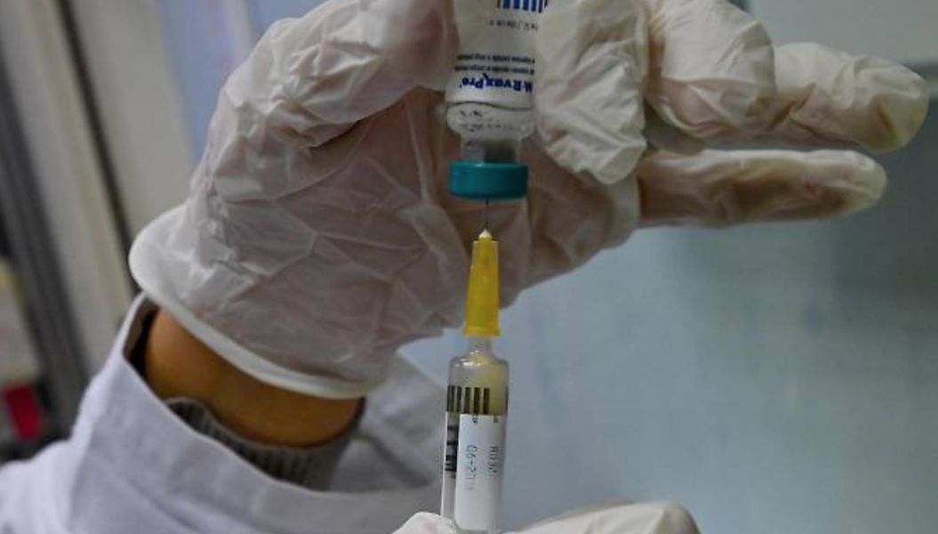 Siringa vaccinazione