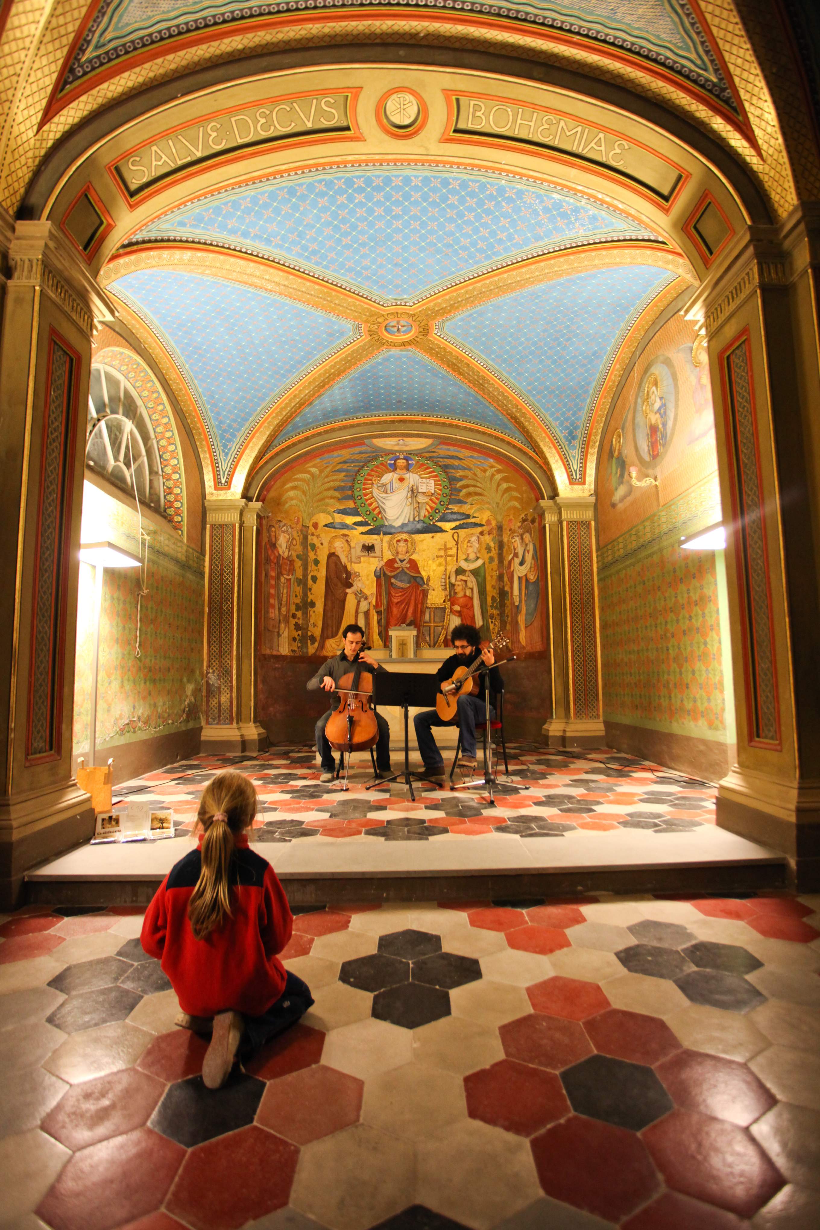 def6a0b6-2ab4-4f9b-846c-9fa02599c038