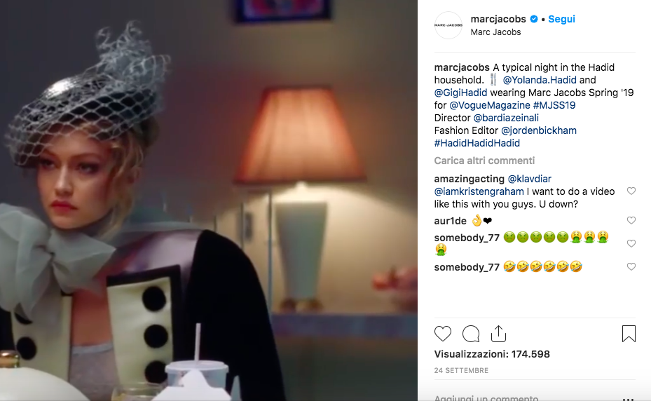 Una creazione Marc Jacobs (foto Instagram)