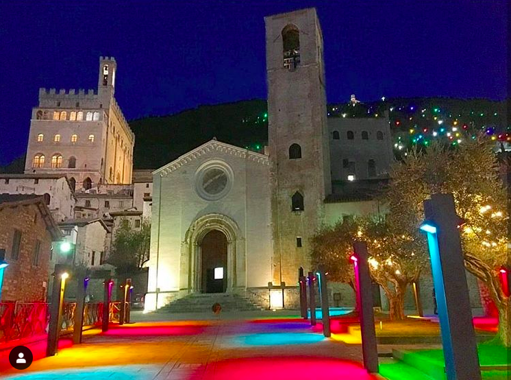 Gubbio in uno scatto di @matteo_fumanti su Instagram