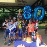 Ferruccio (il primo in basso a destra) e altri 80enni