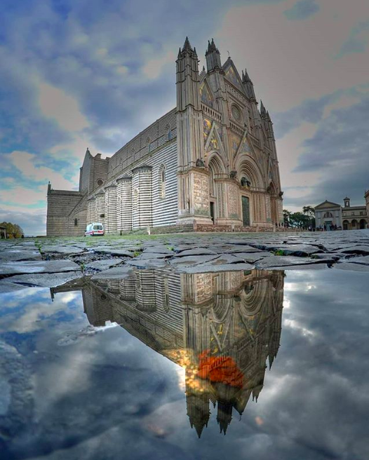 Orvieto in uno scatto di @a_emme_v su Instagram