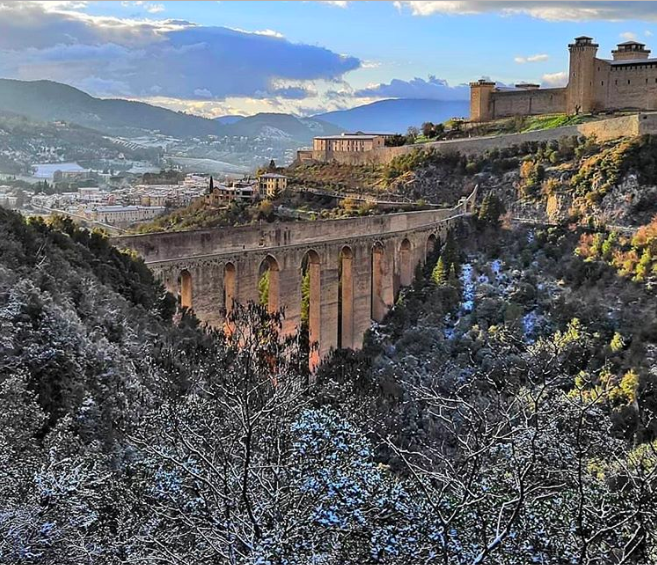 Spoleto in uno scatto di @_claudia.proietti su Instagram