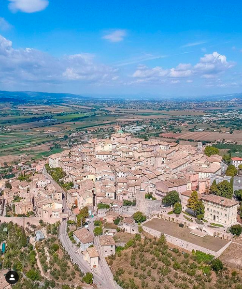 Trevi in uno scatto di @marco_argentati su Instagram