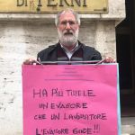 agenzia entrate protesta