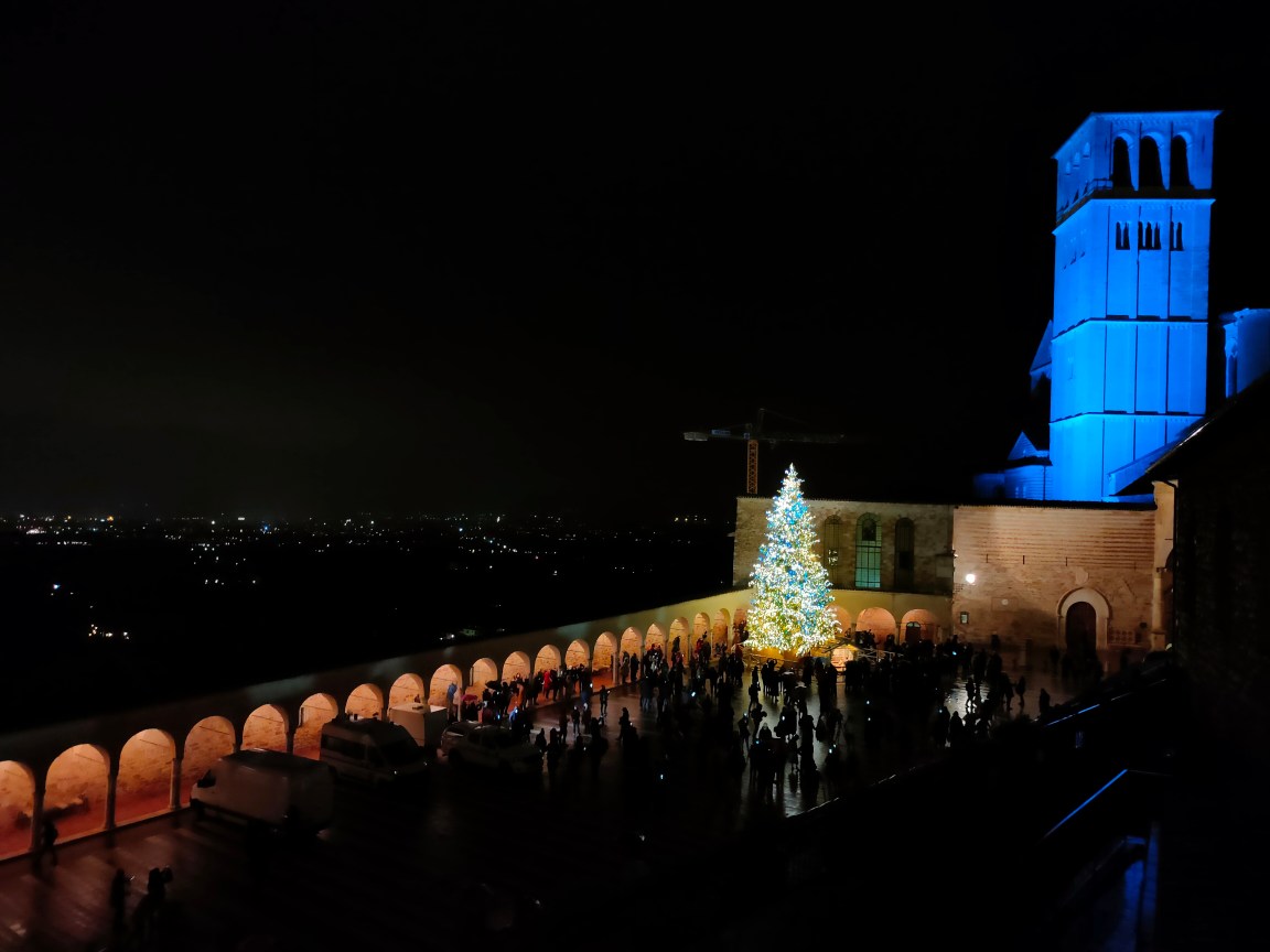 Natale Assisi 2021