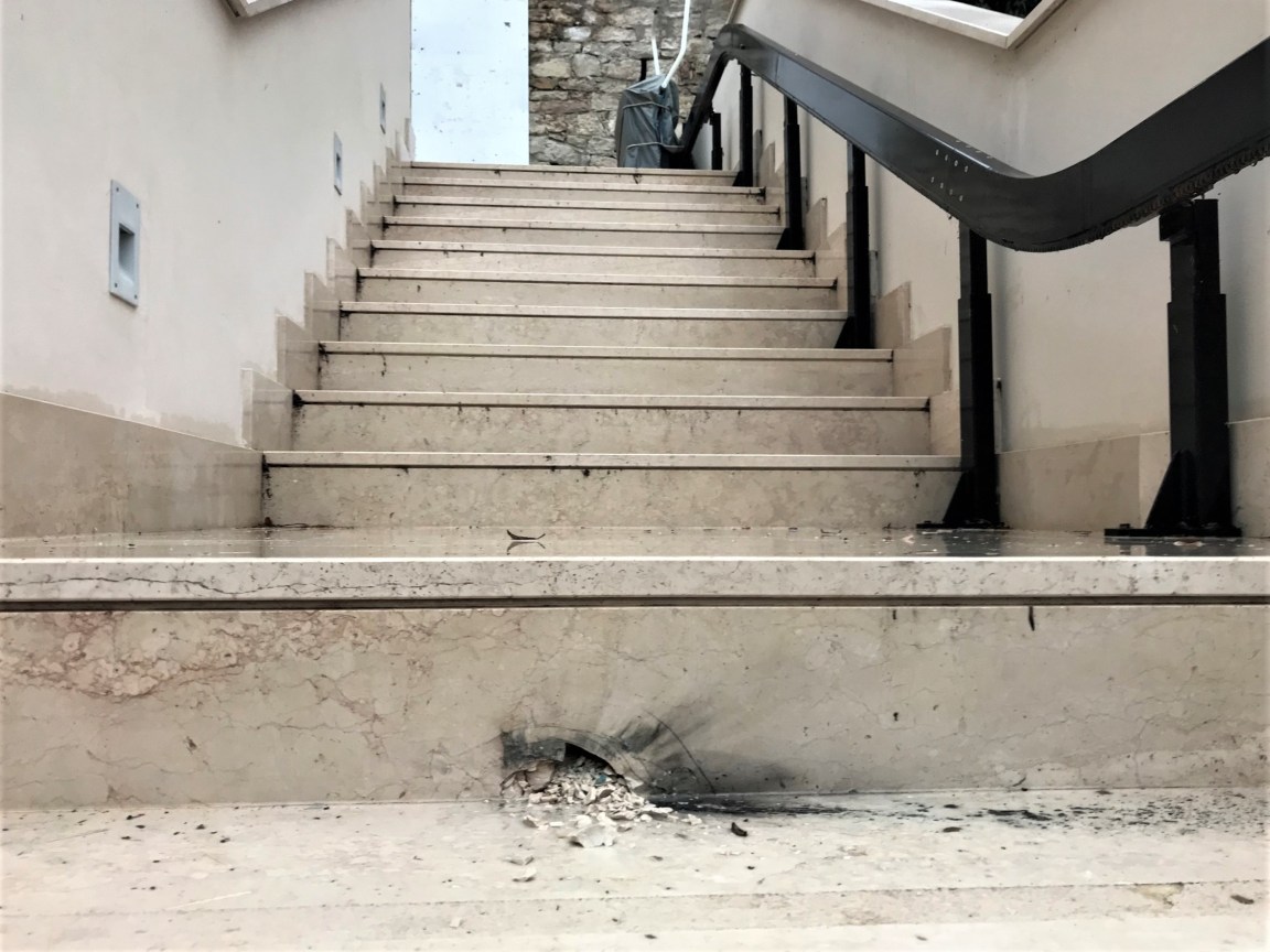 atti vandalici arena Borgo Bello Capodanno