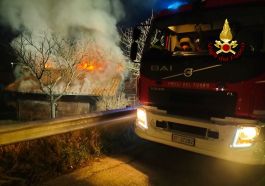 vigili del fuoco di Gaifana incendio casetta di legno