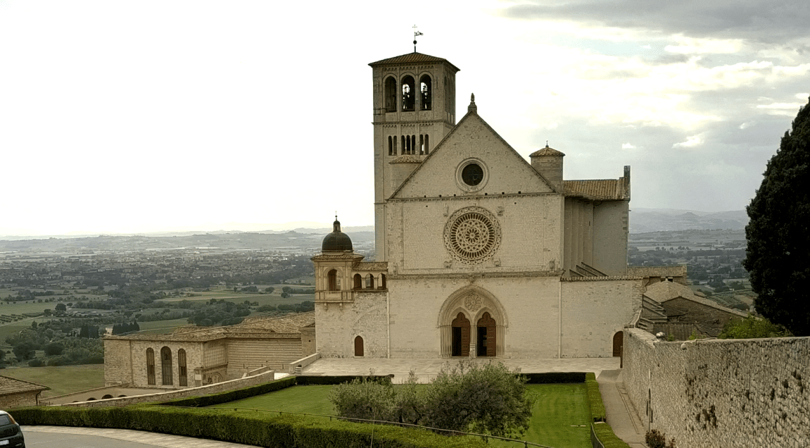 volante polizia ad Assisi