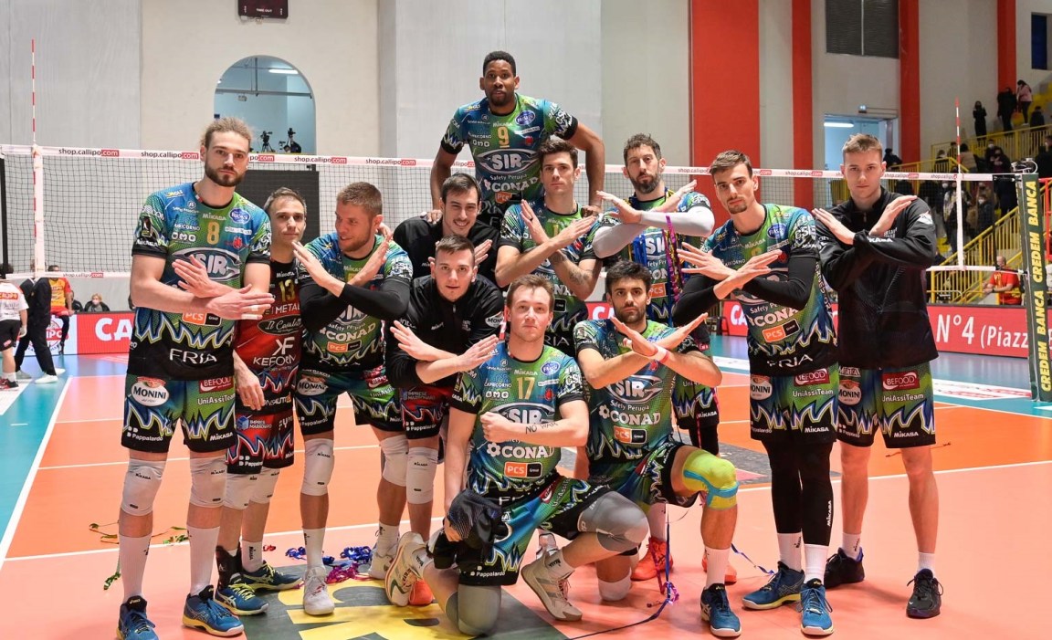 Block Devils che espugnano il palazzetto di Vibio Valentia