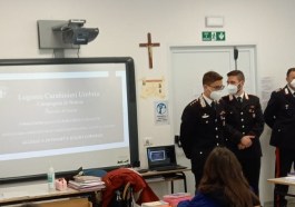 carabinieri ll'Istituto omnicomprensivo Beato Simone Fidati