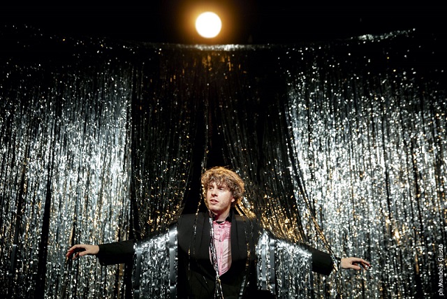 UNO SPETTACOLO DIVERTENTISSIMO CHE NON FINISCE