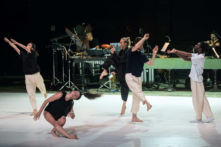 cristina_kristal_rizzo_toccare_the-white_dance_tir_danza_2