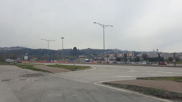 La foto postata da Dio su Facebook