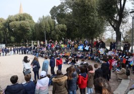 frontone bambini Borgo XX Giugno