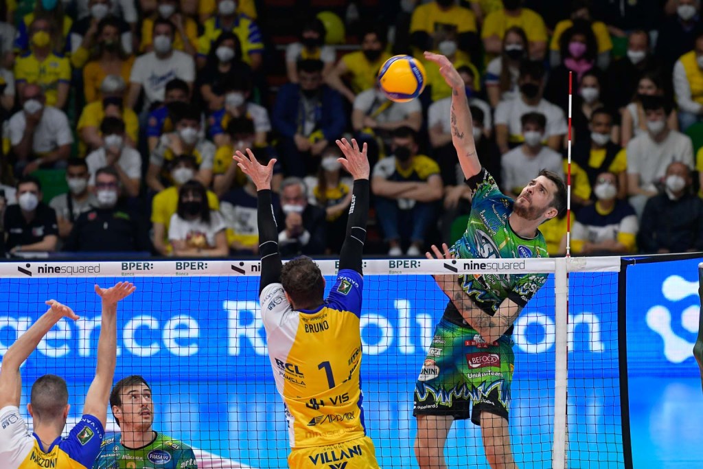 Leo Shoes Perkinelmer vs Sir Safety Conad Perugia