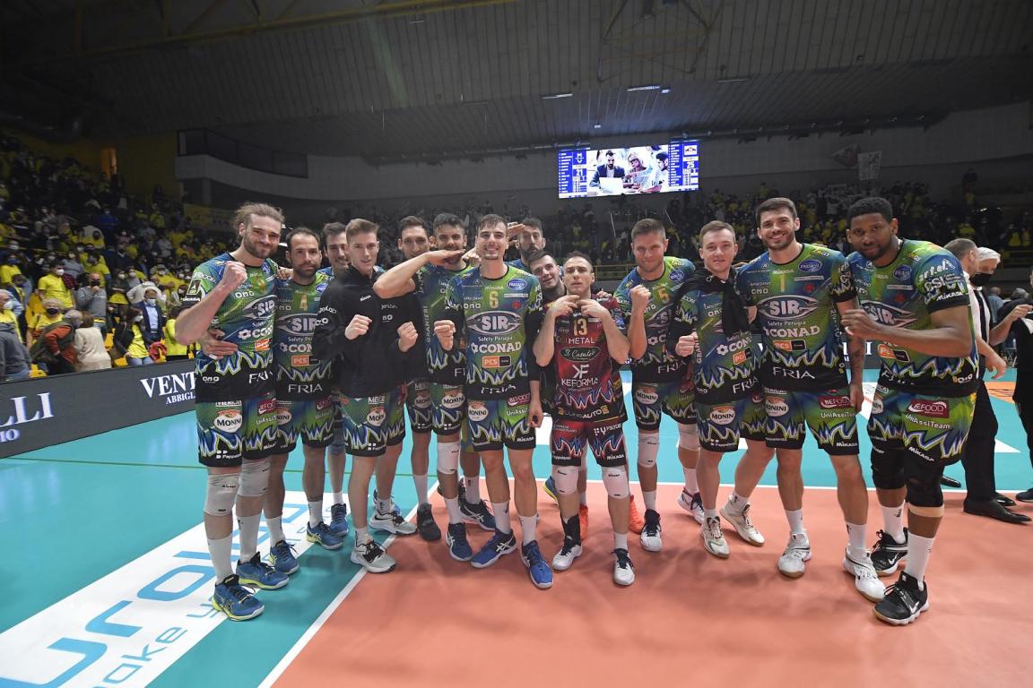 Sir Safety Conad Perugia conquista il PalaPanini di Modena in 4 set