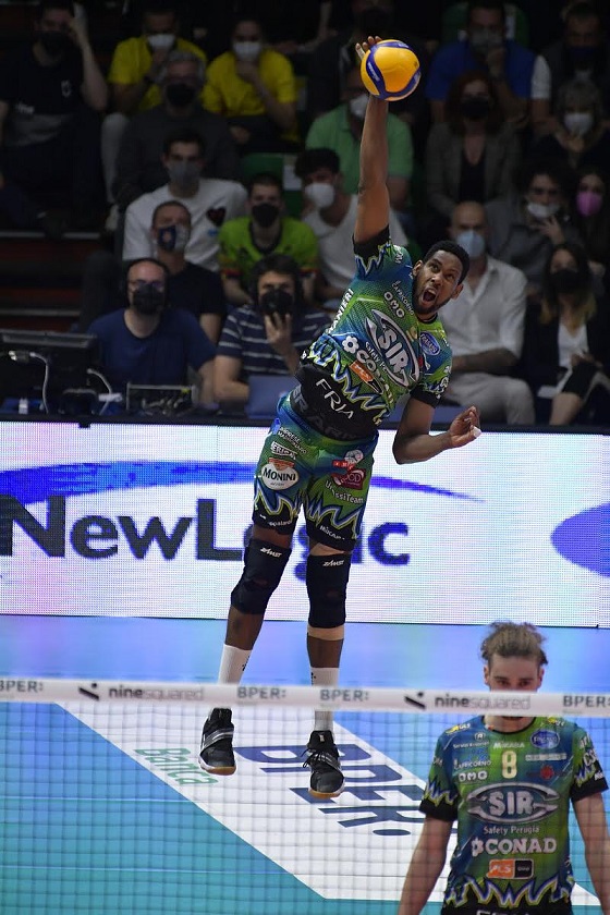 Sir Safety Conad Perugia conquista il PalaPanini di Modena in 4 set