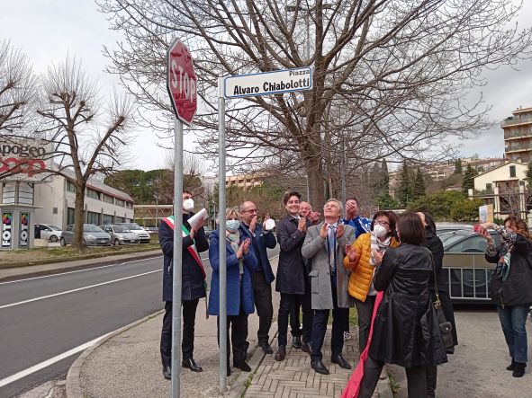 Una piazza in memoria di Alvaro Chiabolotti
