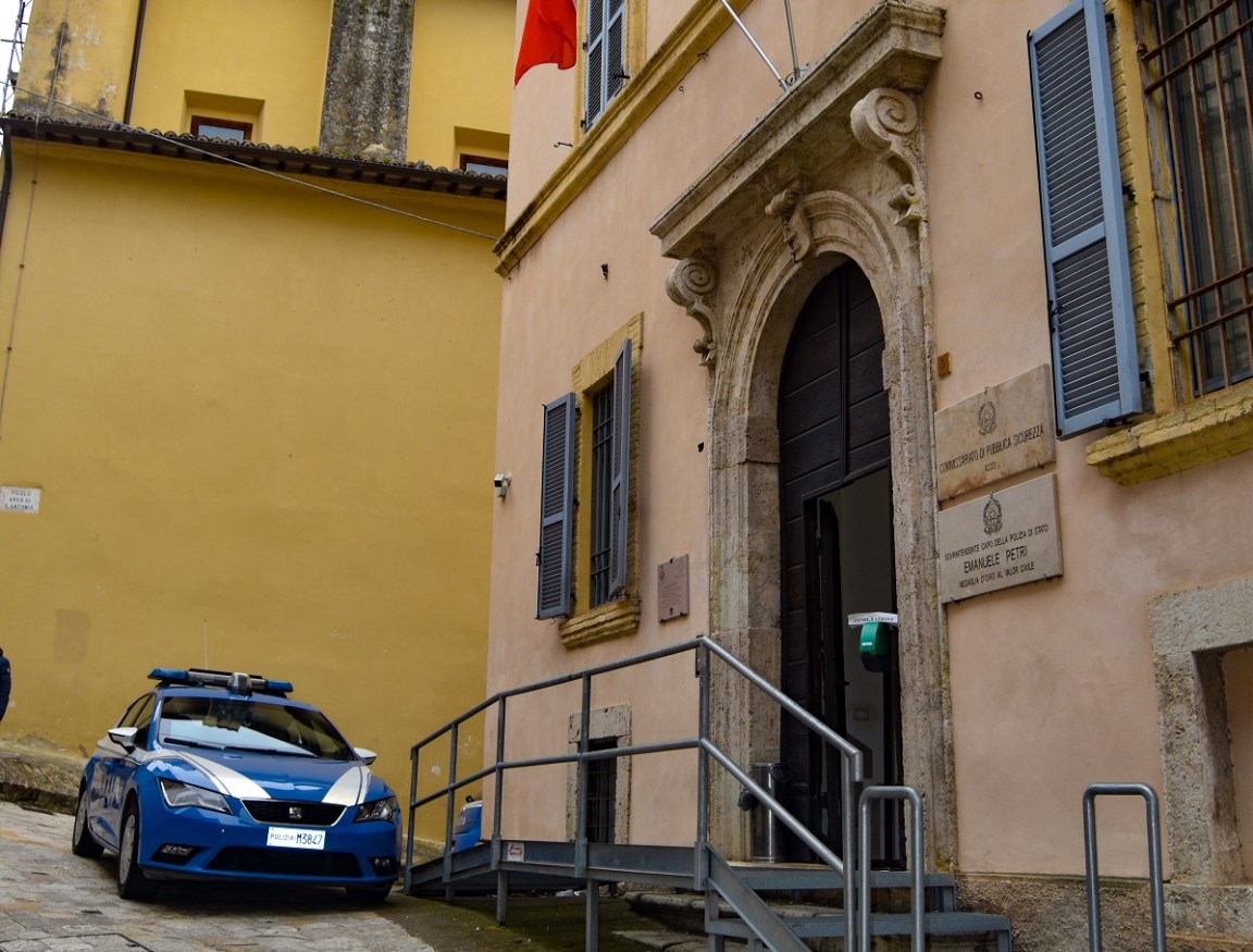 polizia commissariato Assisi