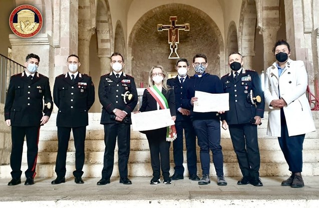 I "carabinieri dell'arte" riportano a Bevagna due preziosi scritti del Cinquecento