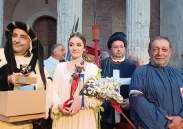 Monna Letizia Marchesi è la Madonna Primavera del Calendimaggio 2022