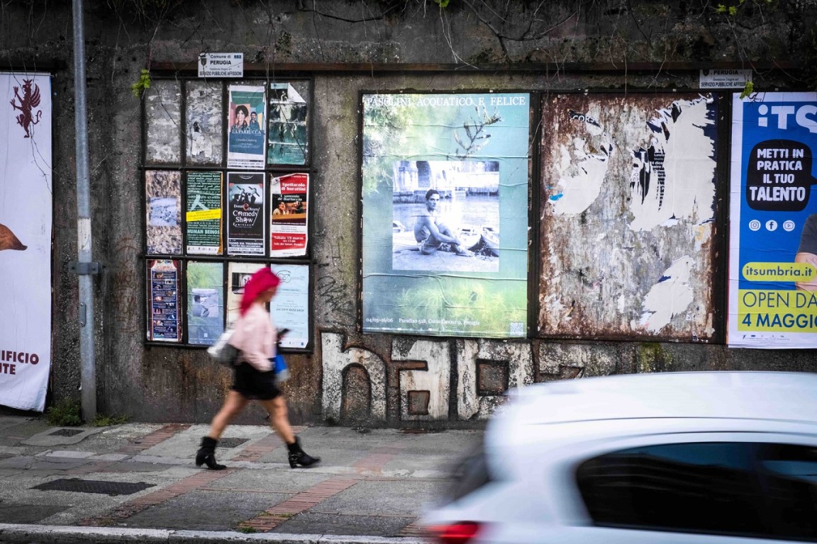Mostra Pasolini acquatico e felice_affissione