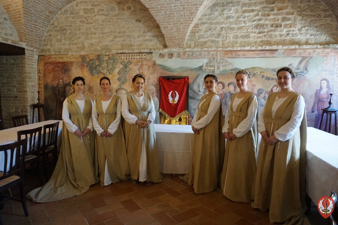 candidate-dama-porta-santangelo3