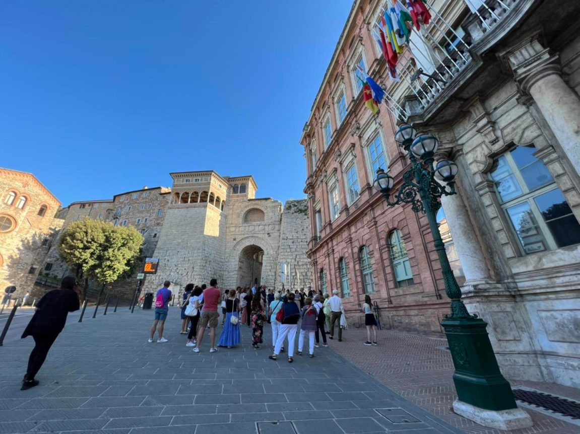 Gran tour Perugia Arco