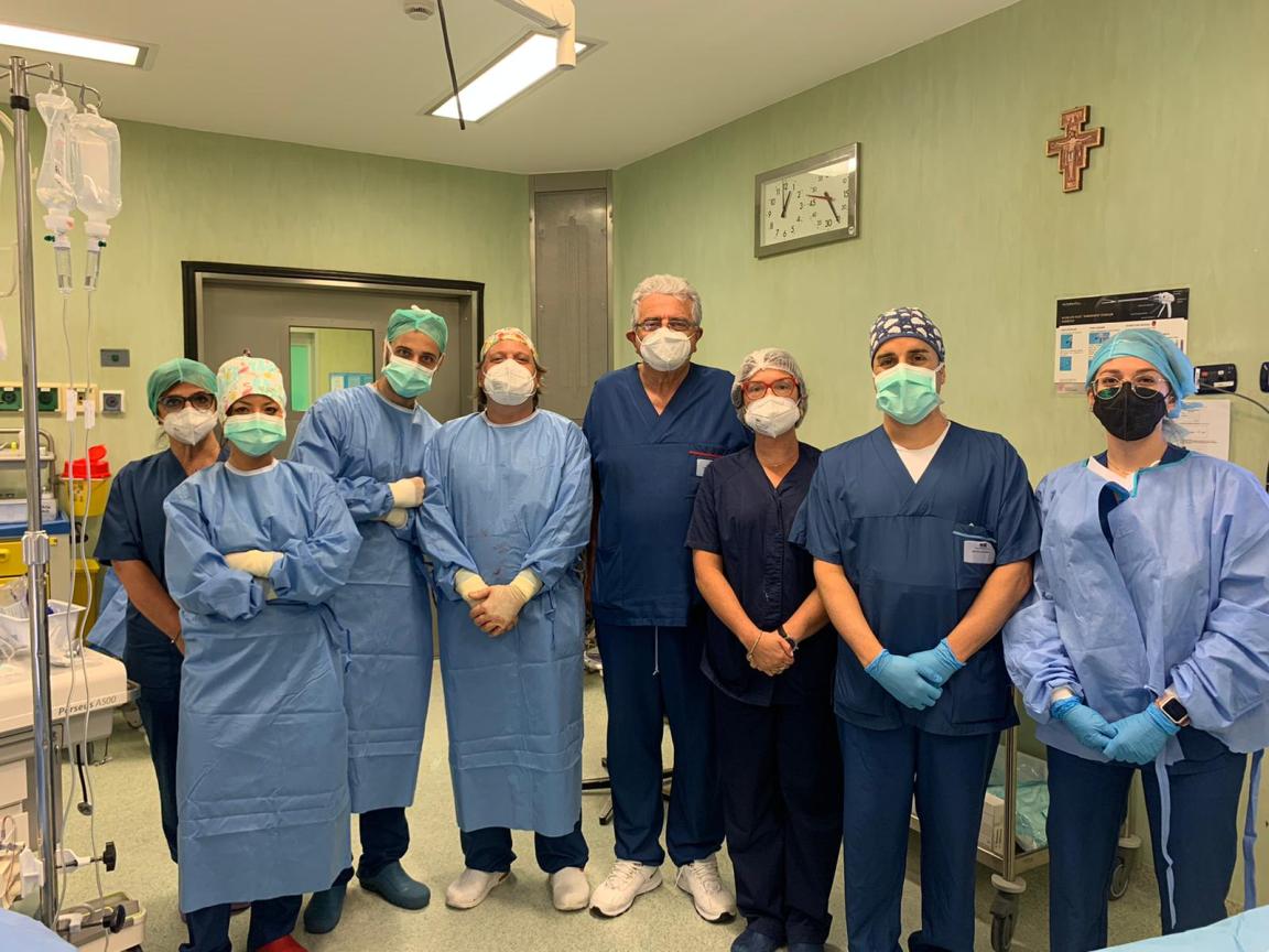 equipe chirurgica della Clinica urologica dell’ospedale di Perugia